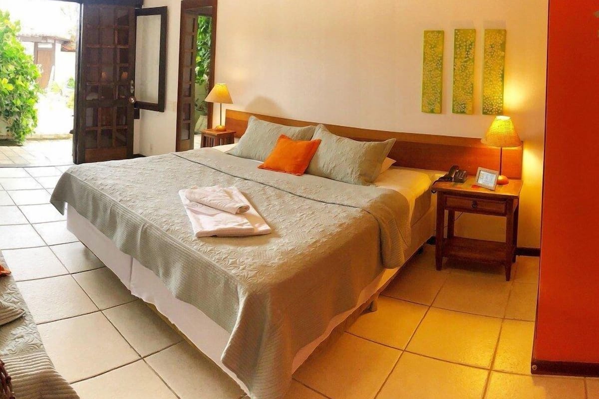 Family Triple Room | Minibar, in-room safe, free WiFi