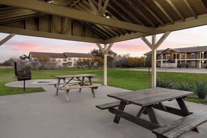 Área para churrasco/piquenique