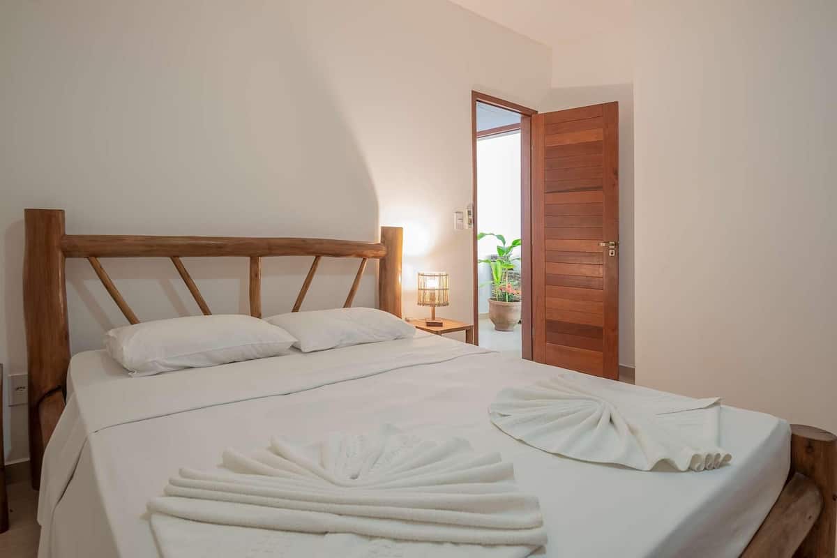 1 bedroom, desk, soundproofing, iron/ironing board