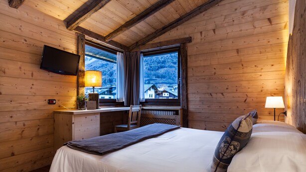 Superior Double or Twin Room - Hotel Nevada (Bormio)