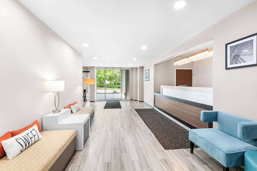 Sleep Inn & Suites Pigeon Forge - Downtown