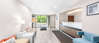 Sleep Inn & Suites Pigeon Forge - Downtown