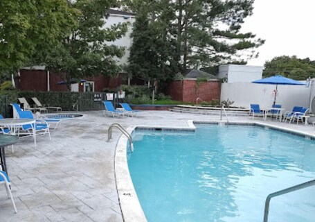 Sleep Inn Suites Pigeon Forge Downtown - Image 6