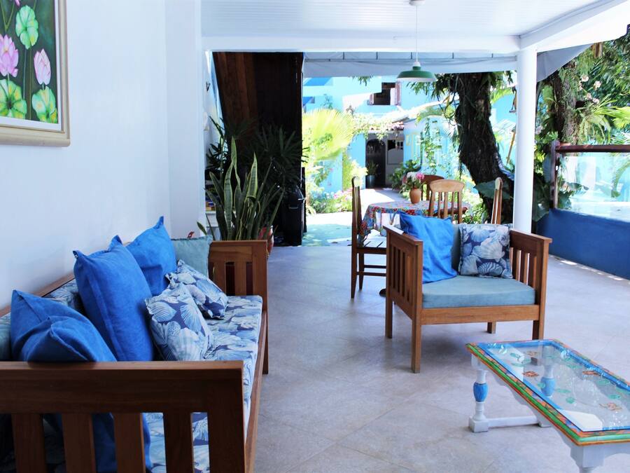 14-inch LED TV with cable channels, TV