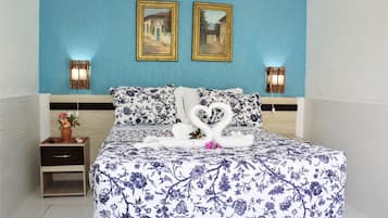 Quarto casal | Wi-Fi de cortesia, roupa de cama