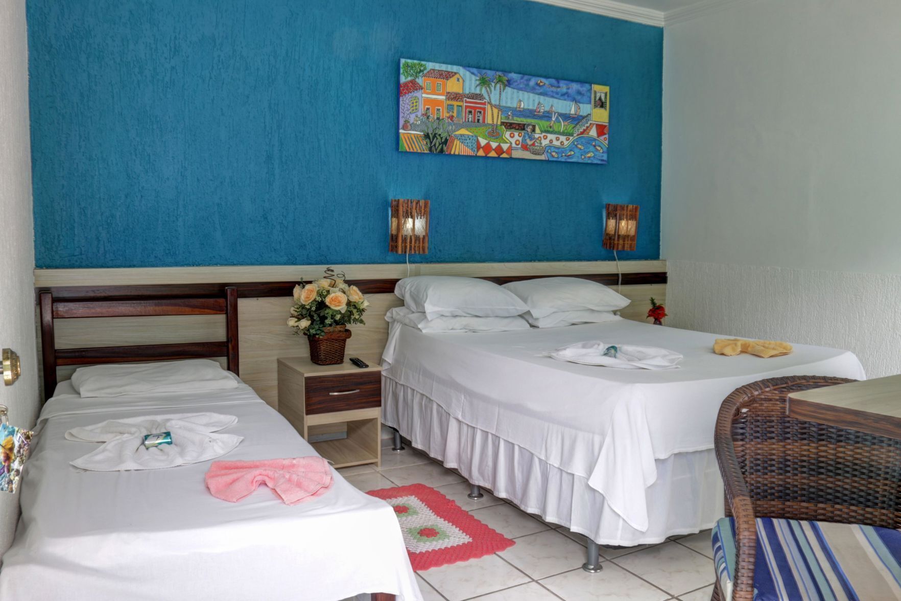 Free WiFi, bed sheets