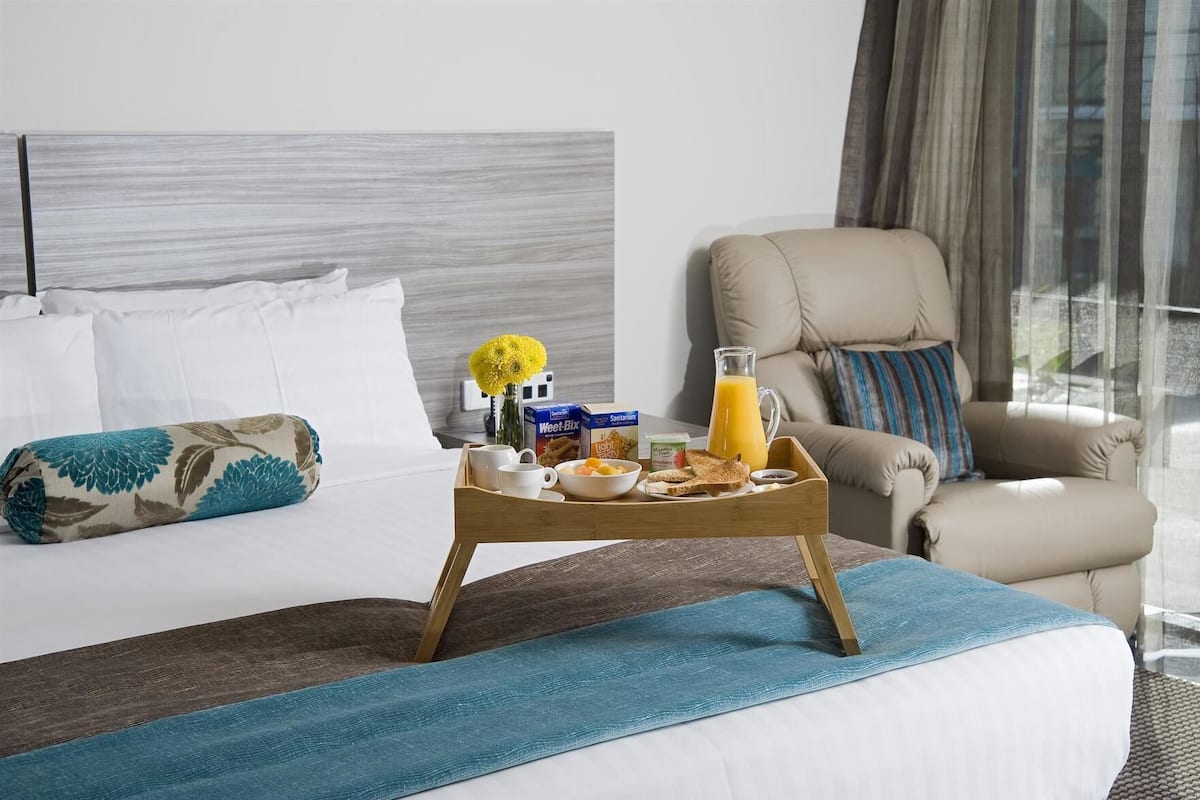 In-room safe, desk, laptop workspace, soundproofing