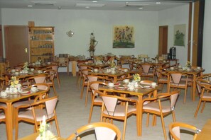 Dineren