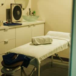 Un sauna, baño turco, baño turco/hammam, tratamientos corporales