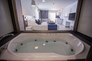 Premium bedding, in-room safe, desk, blackout curtains - Servatur Casablanca Suites & Spa - Adults Only (Mogan)