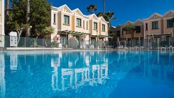 Outdoor pool, pool umbrellas, pool loungers