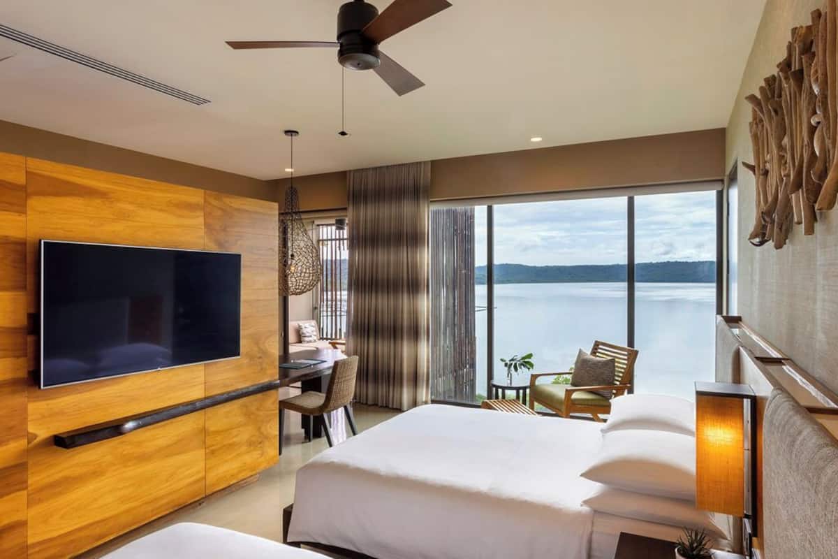 Room, 2 Double Beds, Bay View