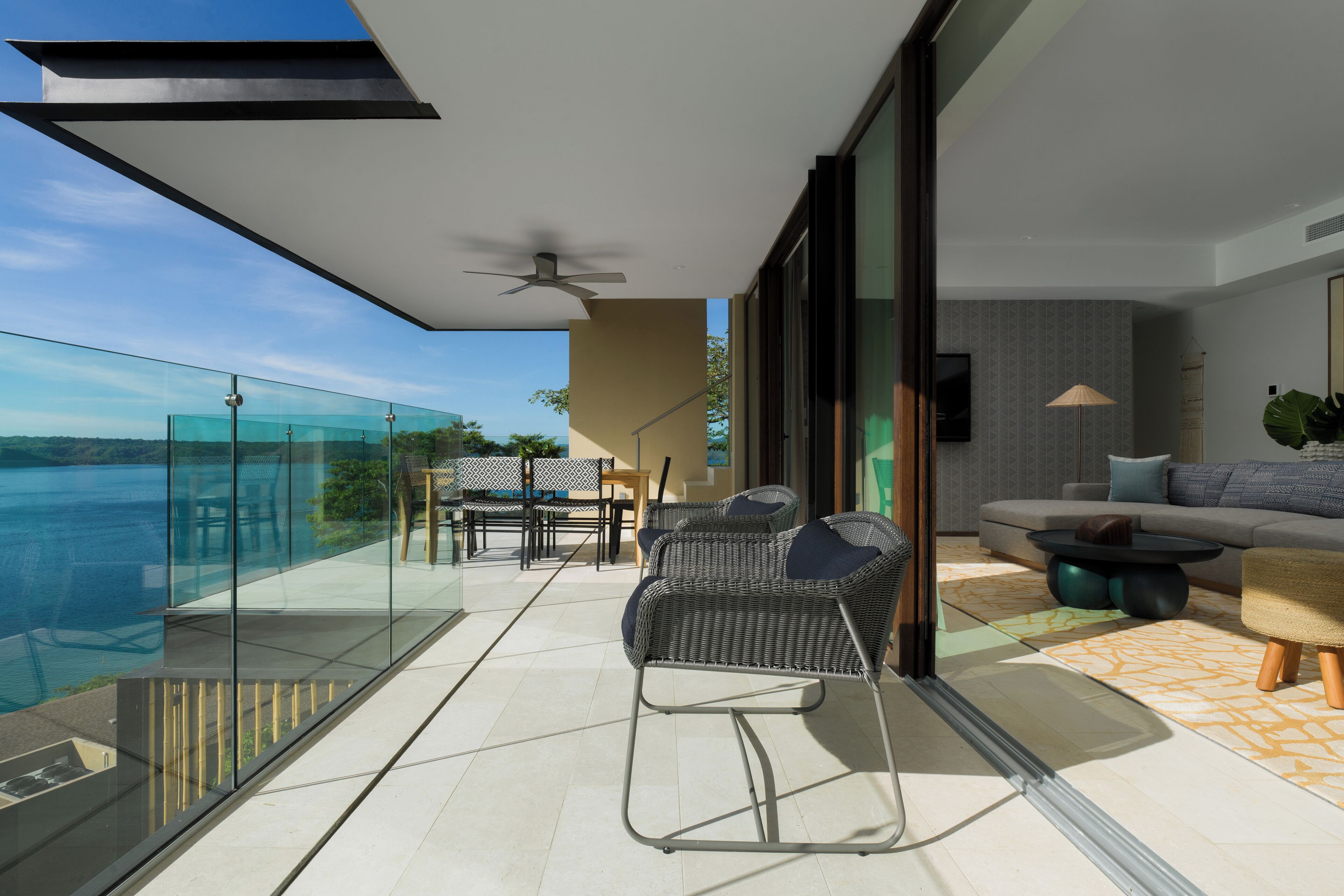 penthouse, 3 bedrooms | terrace/patio