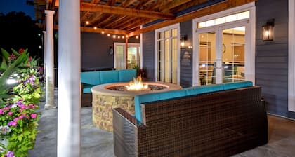 Homewood Suites by Hilton Southington, CT