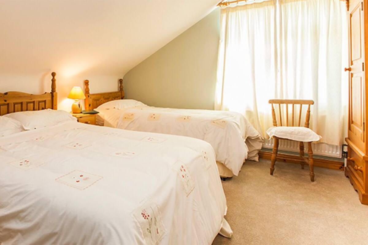 Twin Room, Ensuite