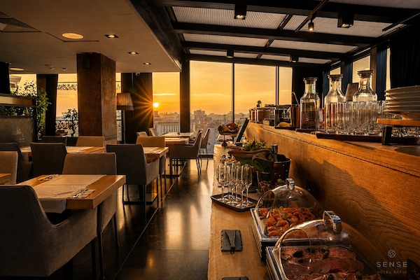 Daily buffet breakfast for a fee