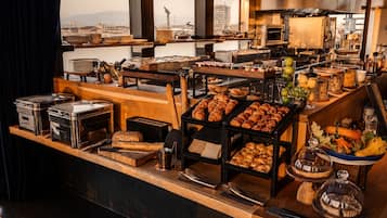 Daily buffet breakfast for a fee