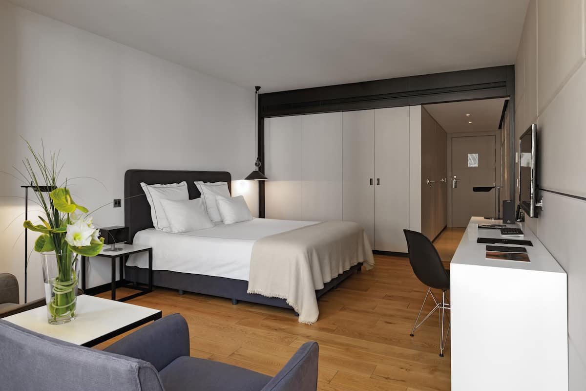 BettwÀsche aus Àgyptischer Baumwolle, Betten mit Memory-Foam-Matratzen