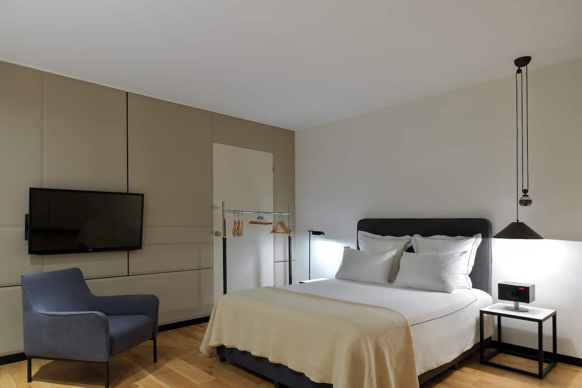 BettwÀsche aus Àgyptischer Baumwolle, Betten mit Memory-Foam-Matratzen