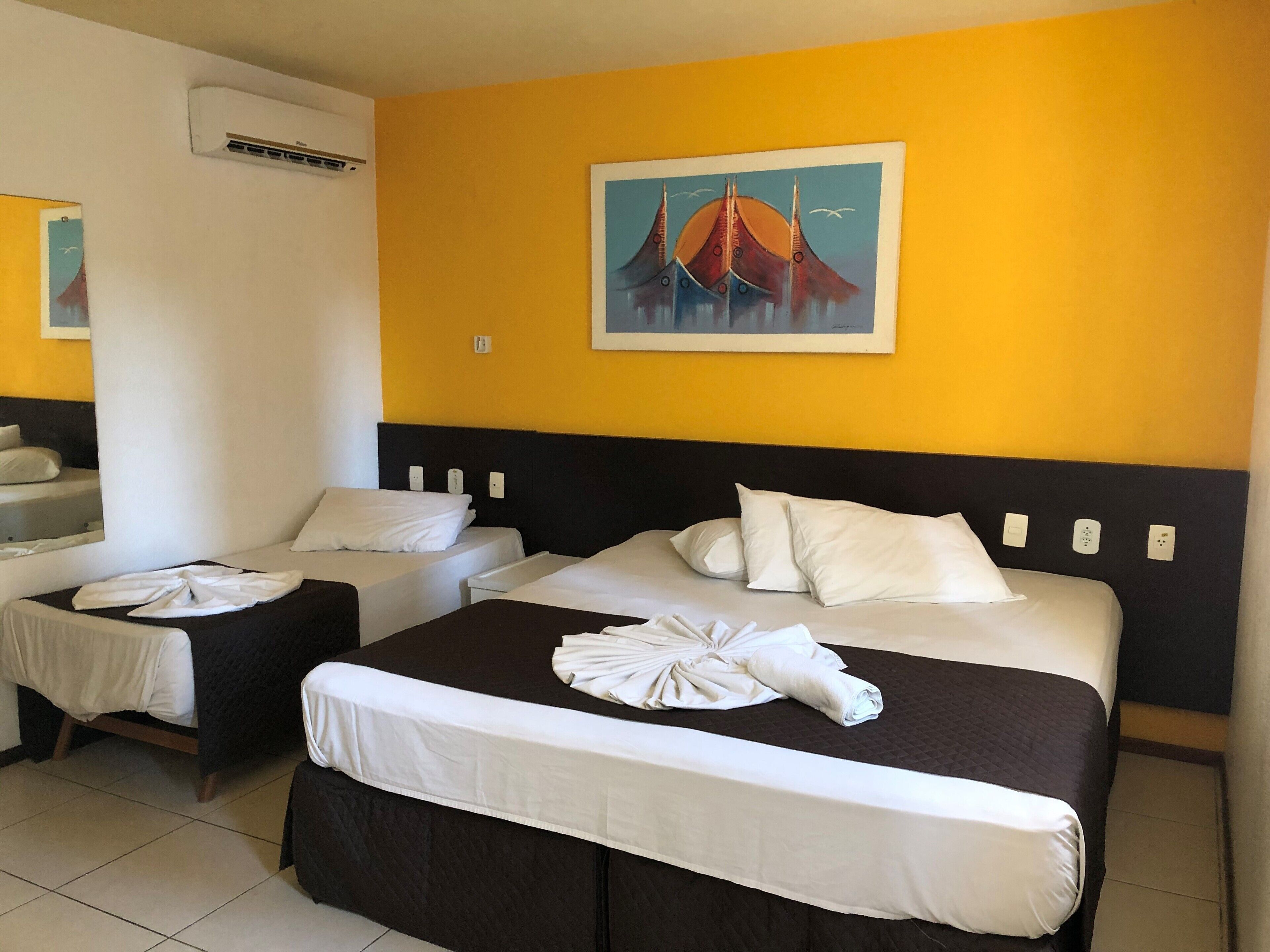 triple room | minibar, desk, soundproofing, free wifi