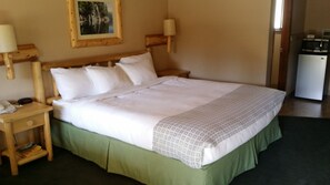 Desk, iron/ironing board, free WiFi