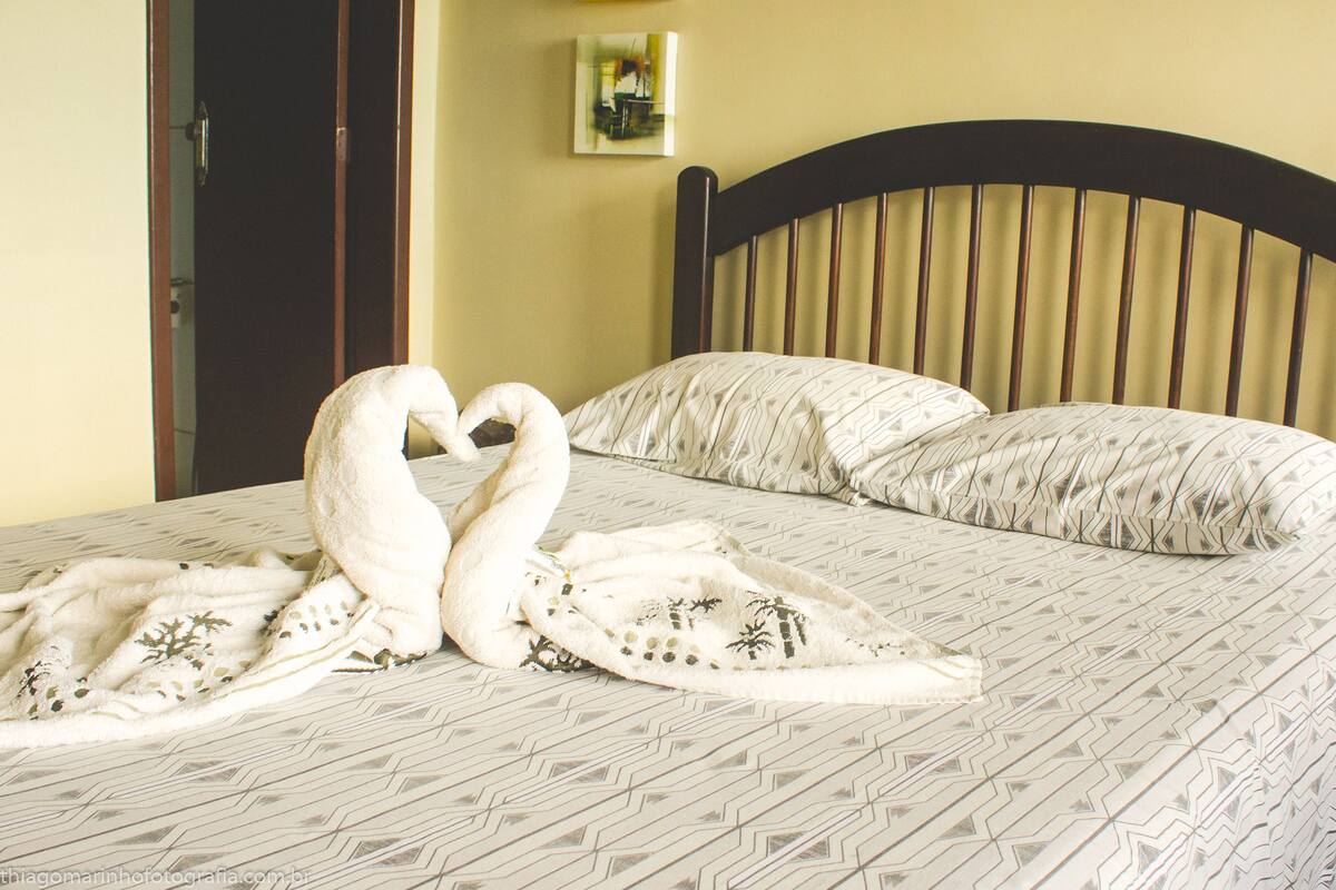 Standard Room | Minibar, WiFi (free), bed sheets