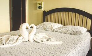 Minibar, free WiFi, bed sheets - Pousada Lymar (Arraial do Cabo)