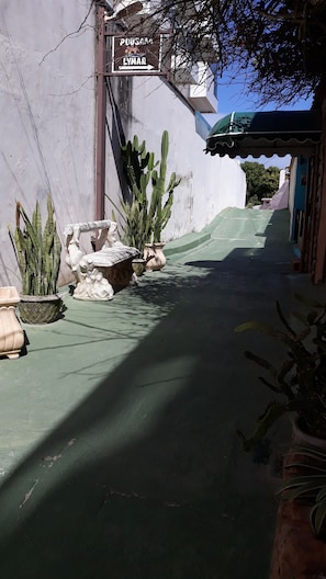Entrada de la propiedad