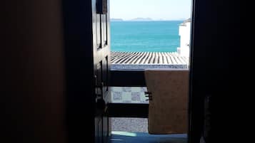 客房, 海景 | 迷你吧、免費 Wi-Fi、床單