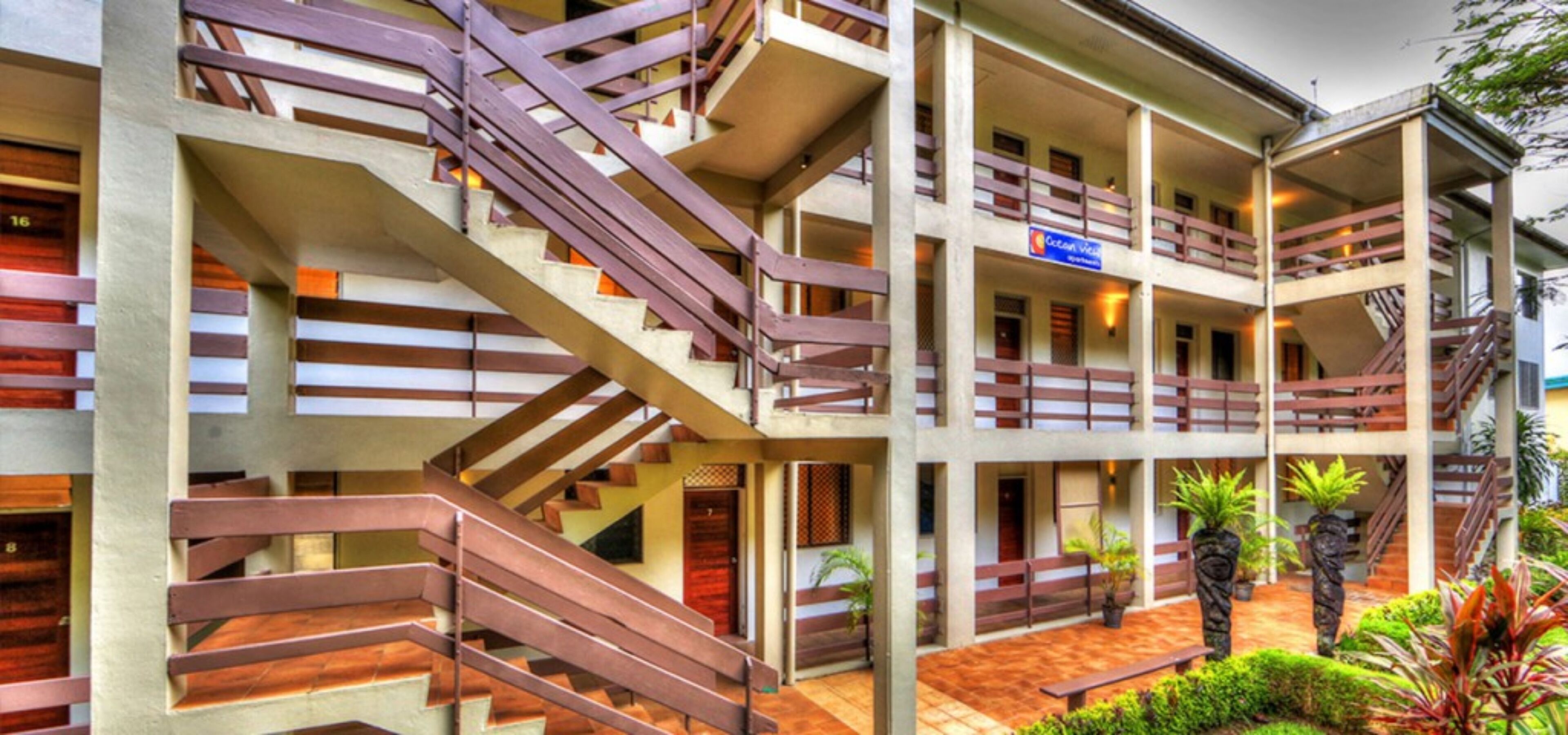 1 bedroom apartment ocean view | balcony