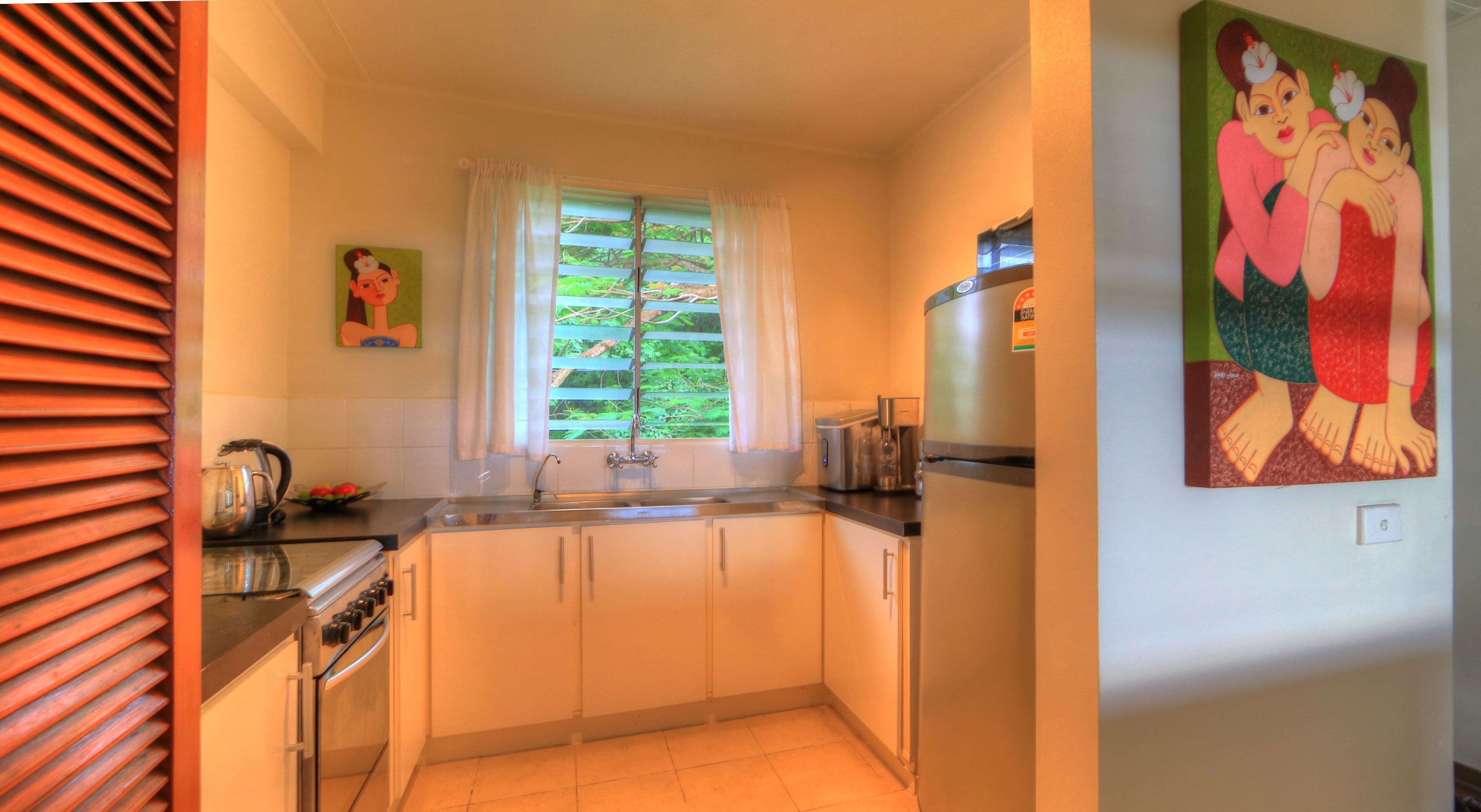 2 bedroom apartment ocean view | private kitchen | fridge, microwave, stovetop, coffee/tea maker