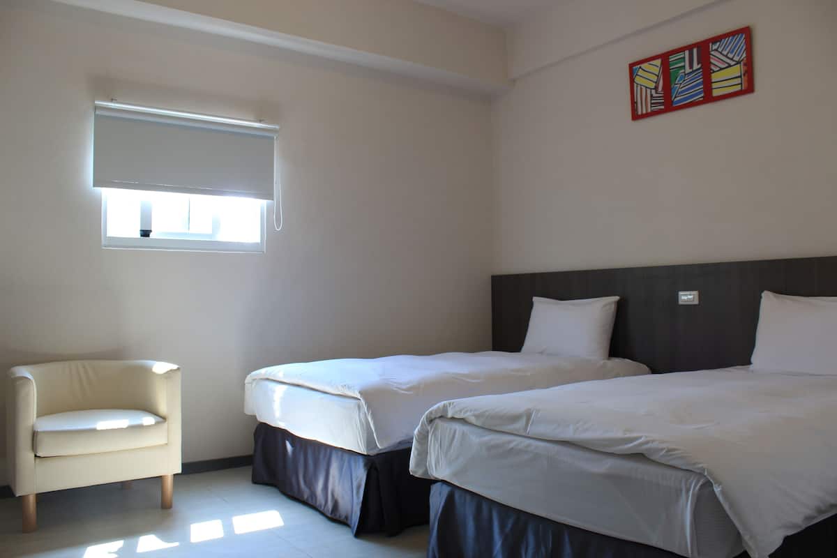 Zweibettzimmer (無早餐) | 1 Schlafzimmer, Verdunkelungsvorhänge, kostenloses WLAN, Bettwäsche