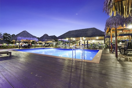 Outdoor pool, sun loungers