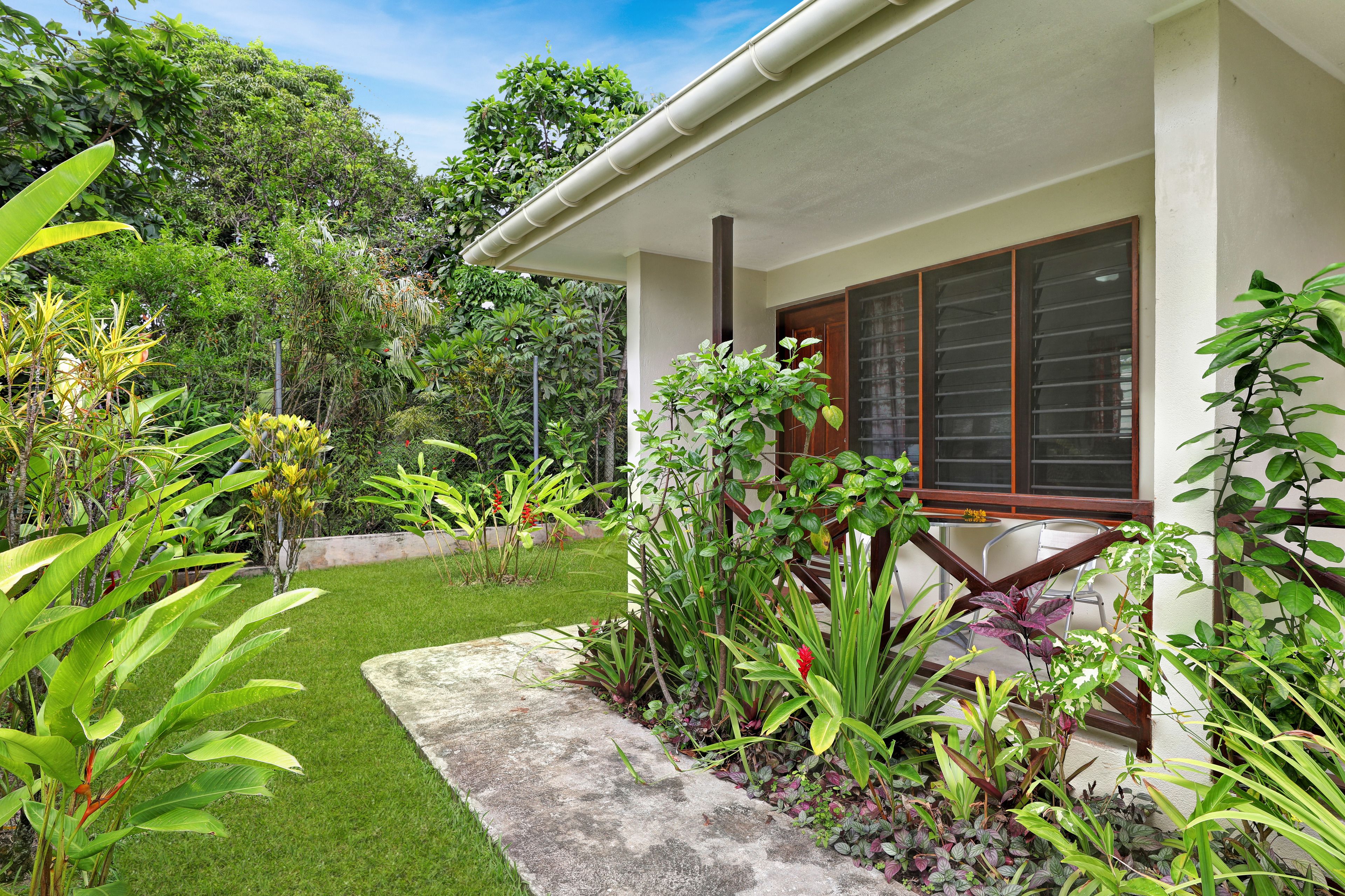 manta garden room | select comfort beds, in-room safe, iron/ironing board