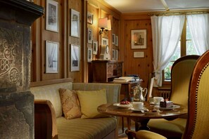 Lobby lounge - Hotel Monte Rosa (Zermatt)