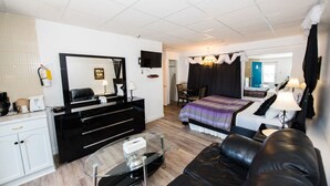 Rom – deluxe, 1 queensize-seng, massasjebadekar | Utsikt fra rommet