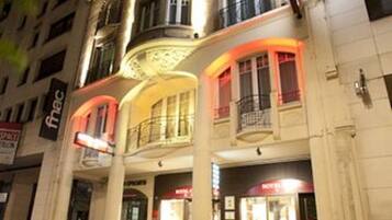 Majoituspaikan sisäänkäynti