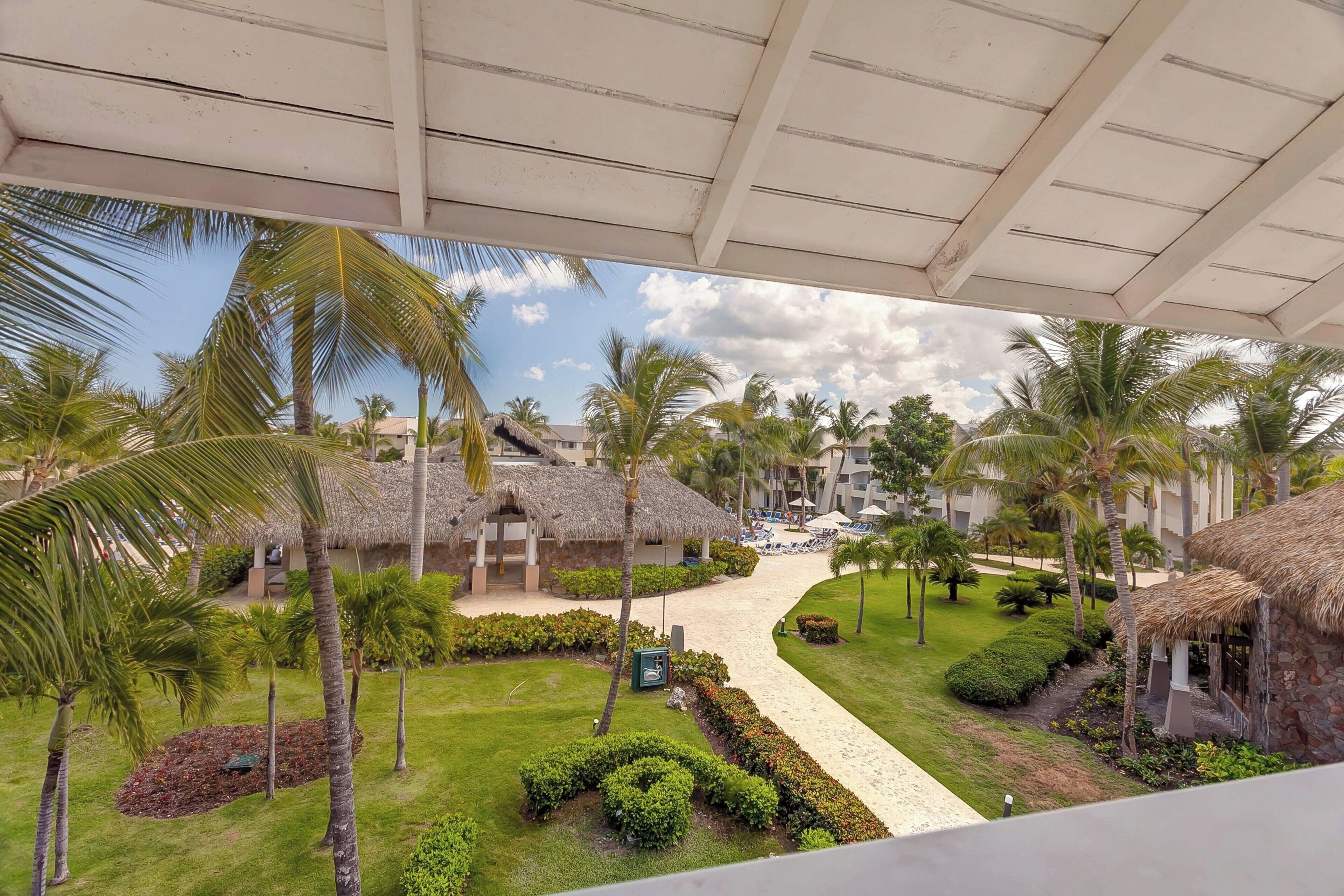 Minibar, in-room safe, desk, blackout curtains