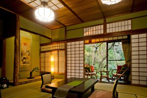 Down comforters, in-room safe, individually decorated