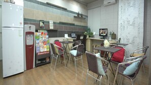 Unclassified image, 2 of 40, button - Vestin Residence Myeong-dong Guesthouse (Seoul)