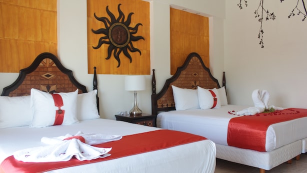 Master Suite | In-room safe, iron/ironing board (on request), free WiFi, bed sheets - Hotel Marites Tulum (Tulum)