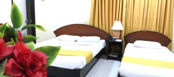 Paragon Suites