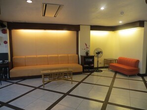 Lobby - Paragon Suites (Cebu City)