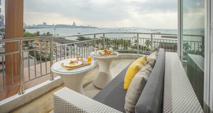 Pattaya Sea View Hotel