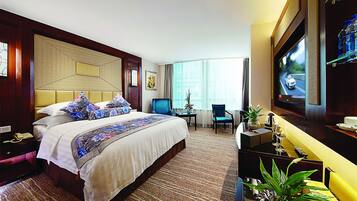 Deluxe-huone | Pimennysverhot, lisävuoteet, ilmainen Wi-Fi