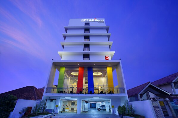 Building design - Amaris Hotel Dr. Susilo Grogol (Jakarta)