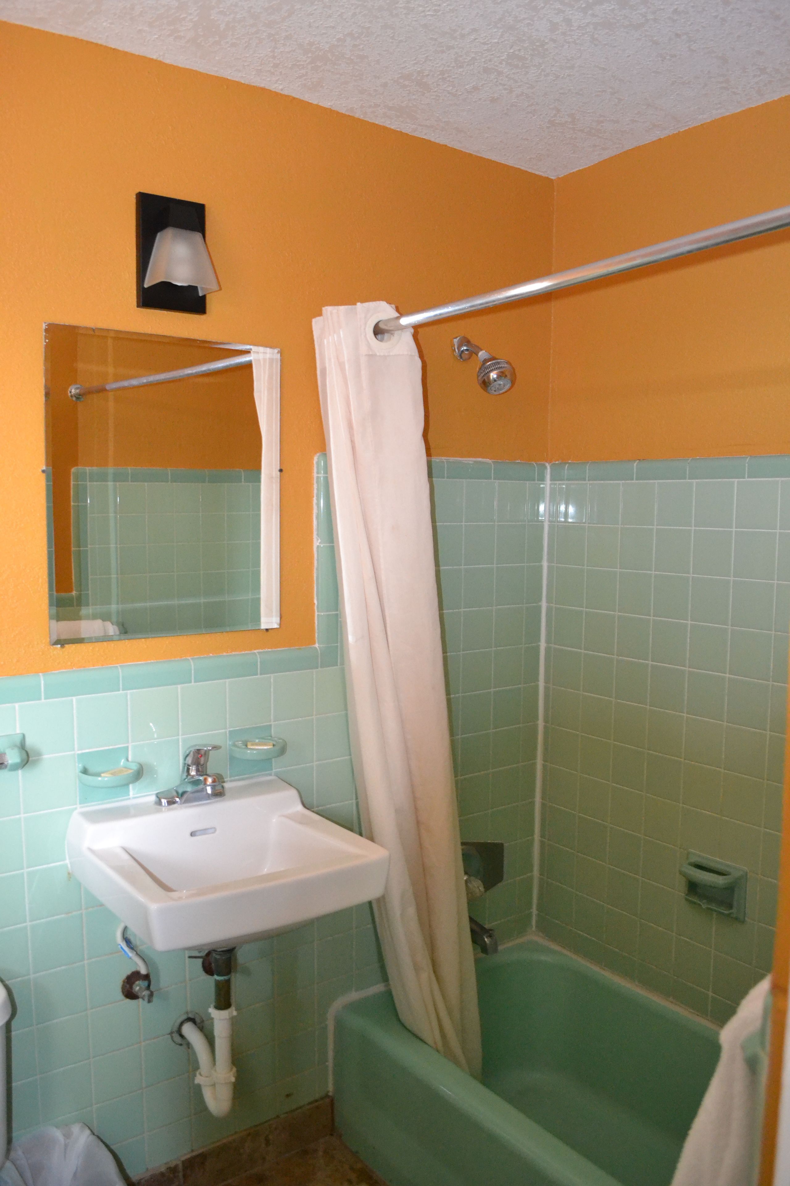 Photo - Atlantic Economy Inn