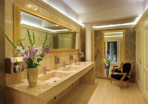 Free toiletries, hair dryer, towels
