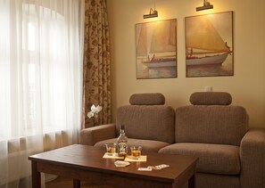 Apartment, 1 Bedroom, City View | Hypo-allergenic bedding, in-room safe, laptop workspace, free WiFi - Kobza Haus Old Town (Gdansk)