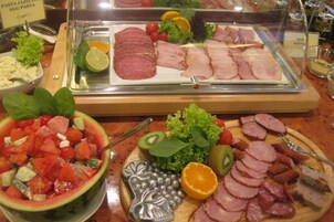 Sarapan pesanan masak setiap hari dengan fi 